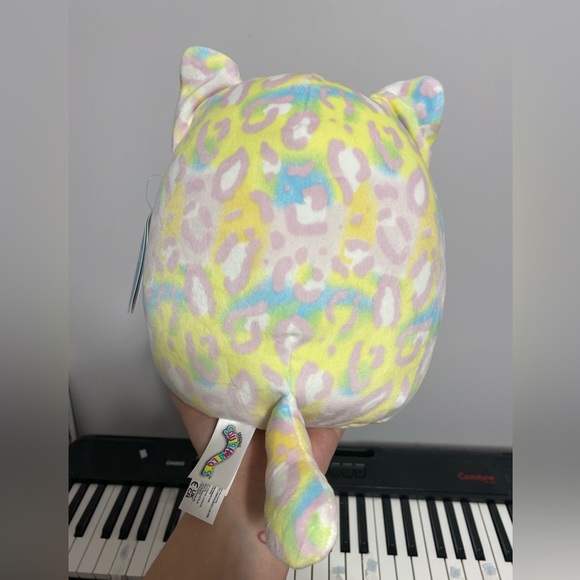 Soraya the caticorn 8’ inch squishmallow! - Picture 2 of 2